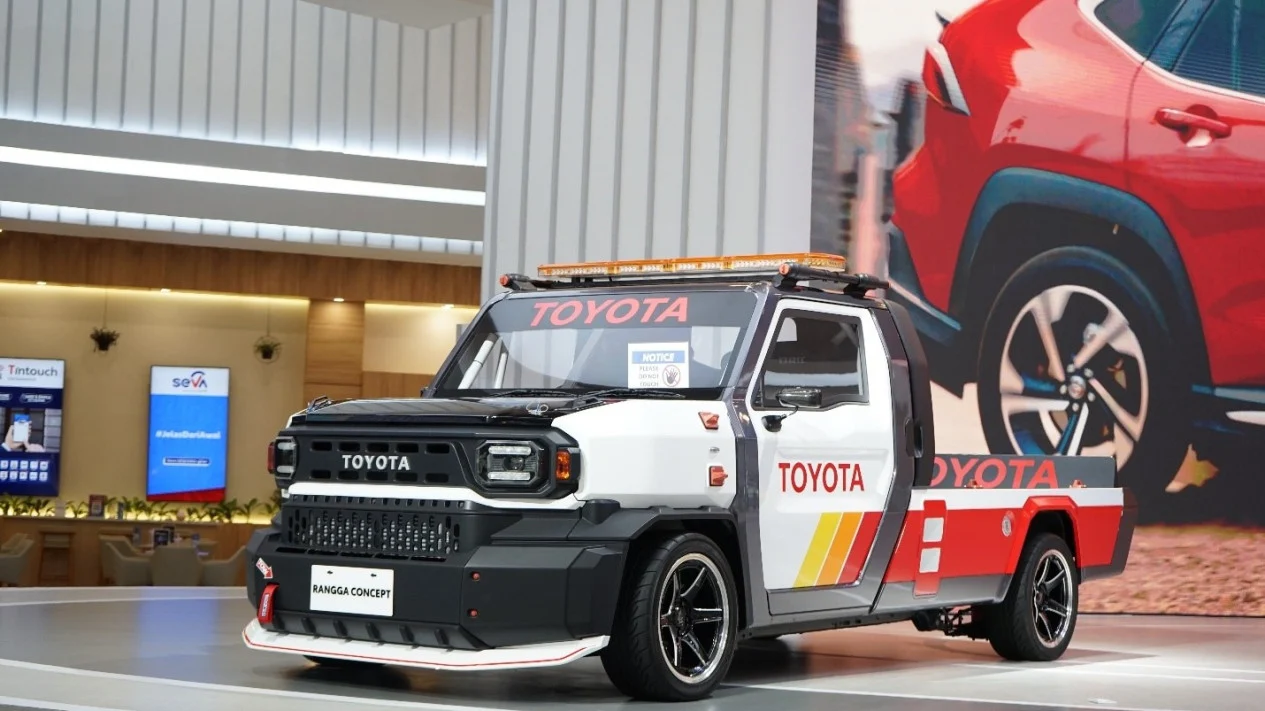 Bocoran Harga Toyota Hilux Rangga Ada Pilihan Mesin Bensin yang Menarik!